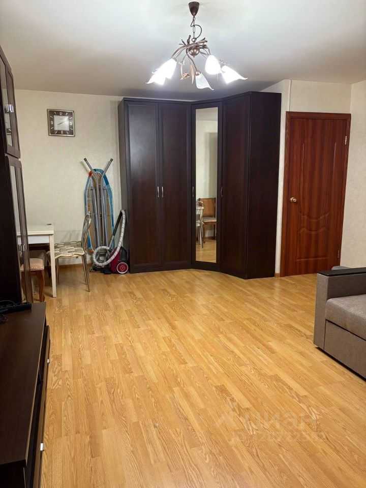 1-комнатная квартира, 32 м² — фотография 3