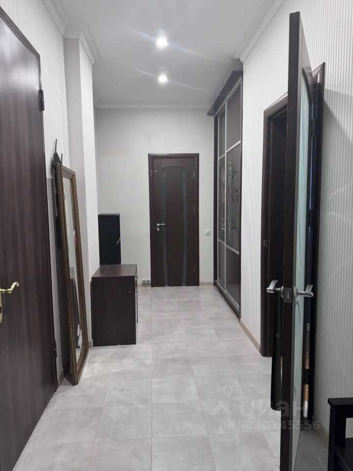 1-комнатная квартира, 52 м² — фотография 3