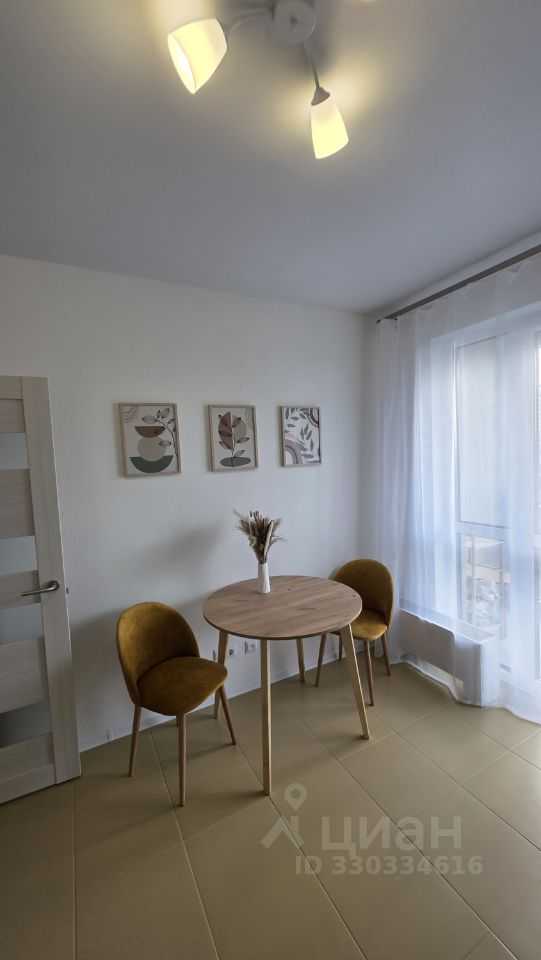 2-комнатная квартира, 57,2 м² — фотография 2