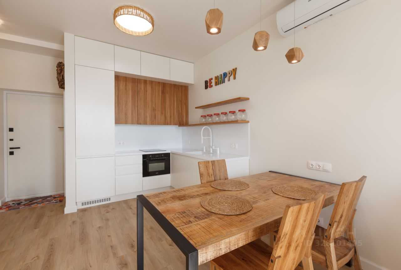 2-комнатная квартира, 41,8 м² — фотография 2