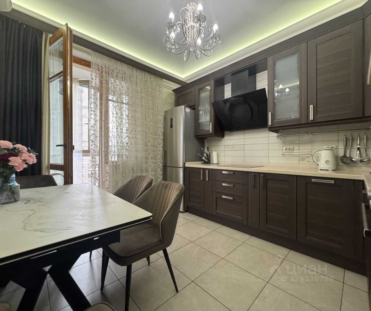 2-комнатная квартира, 75 м² — фотография 2