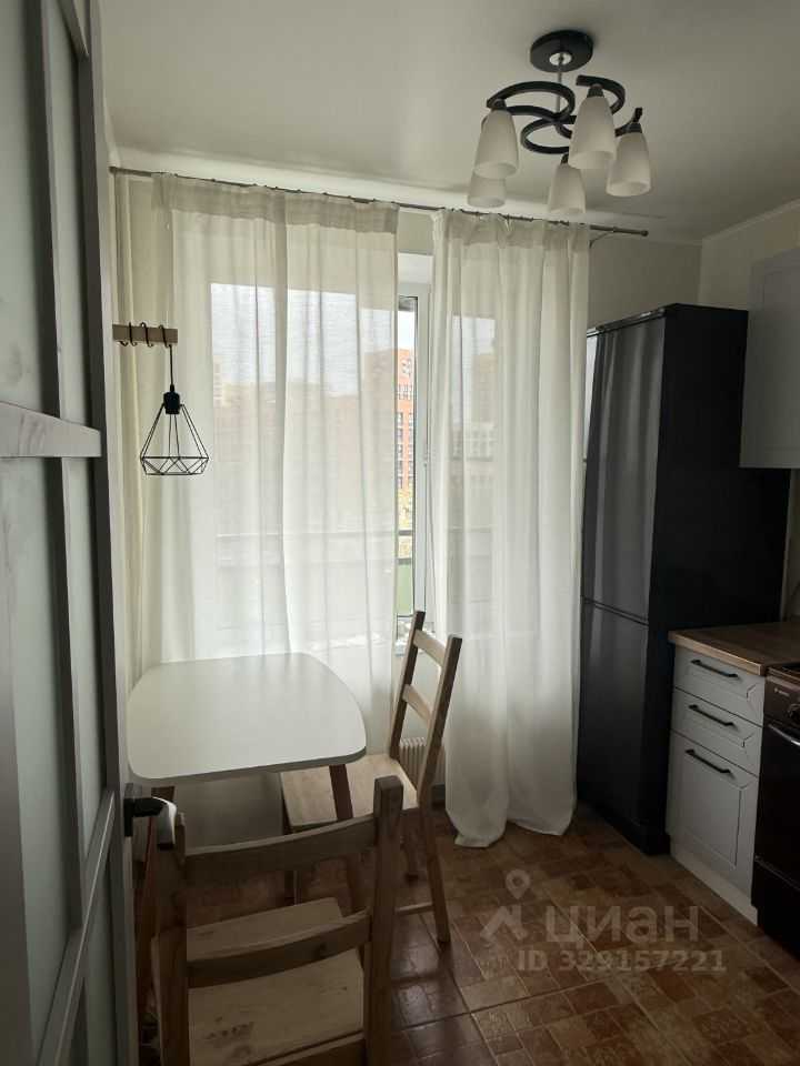2-комнатная квартира, 42 м² — фотография 2