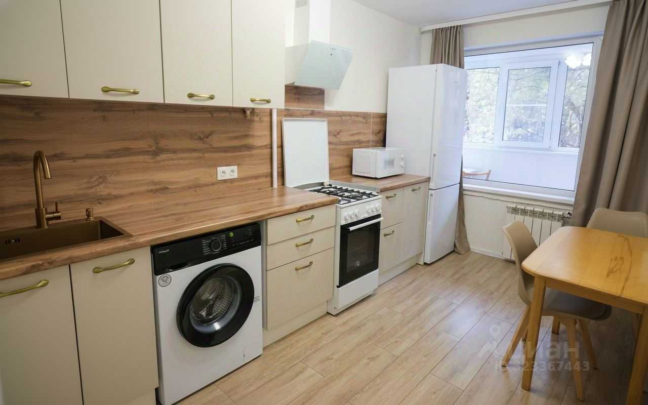 1-комнатная квартира, 42 м²
