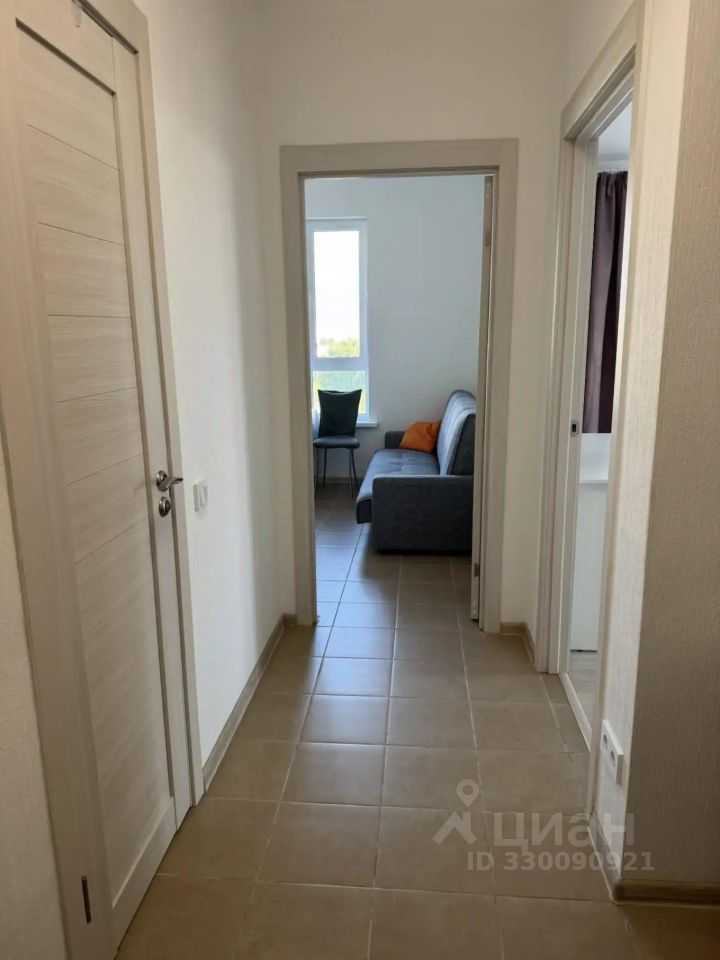 1-комнатная квартира, 42 м² — фотография 2
