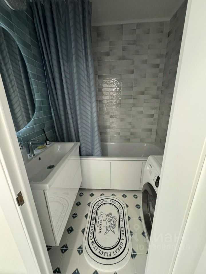 1-комнатная квартира, 37 м² — фотография 3