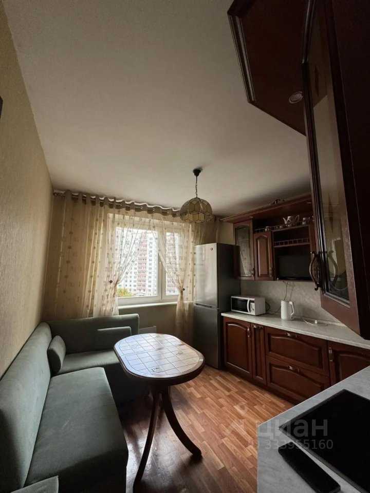 2-комнатная квартира, 57 м² — фотография 2