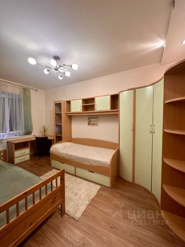 2-комнатная квартира, 60 м² — фотография 3