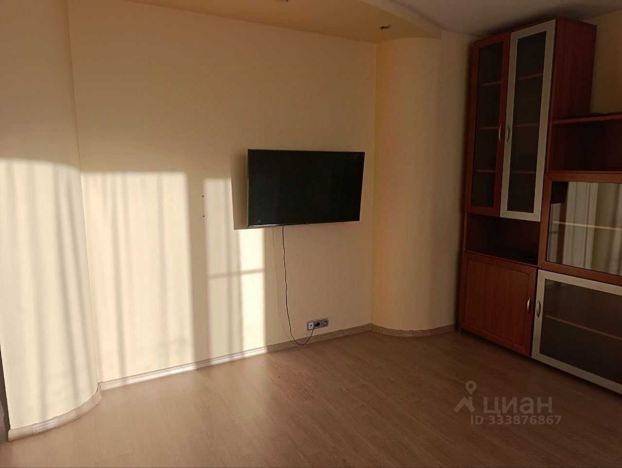2-комнатная квартира, 79 м² — фотография 2
