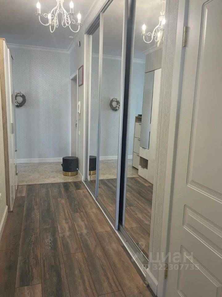 2-комнатная квартира, 65 м² — фотография 3