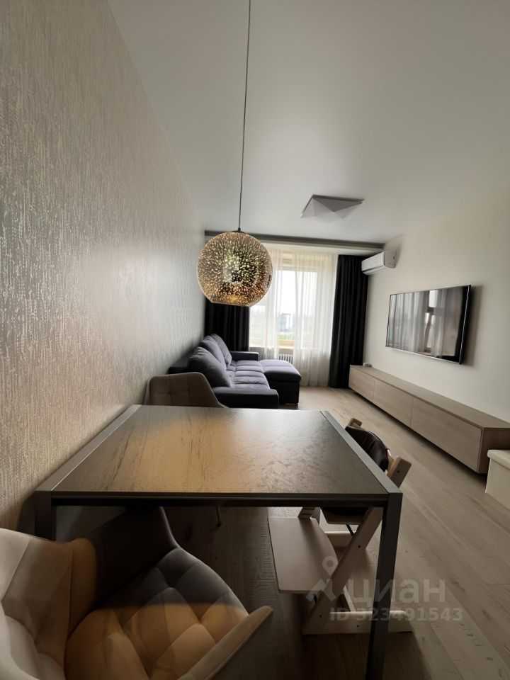 2-комнатная квартира, 65,6 м² — фотография 2