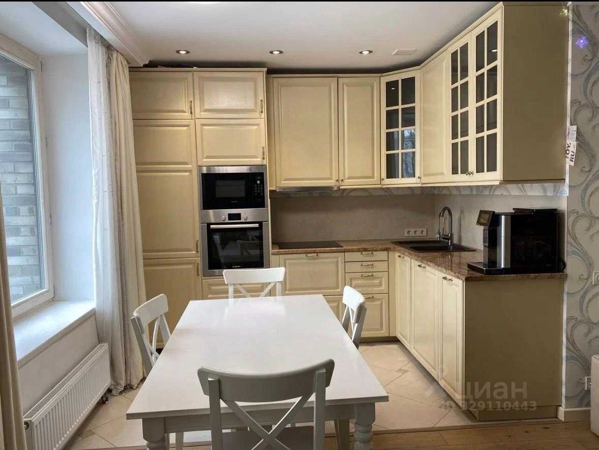 2-комнатная квартира, 81,6 м² — фотография 2