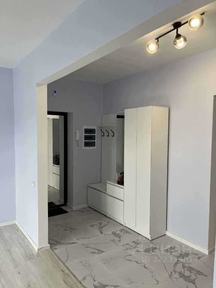 3-комнатная квартира, 76,8 м² — фотография 2