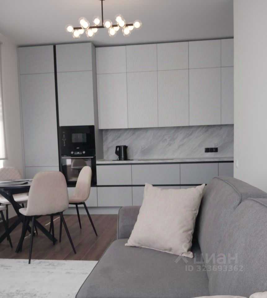 2-комнатная квартира, 70 м² — фотография 2