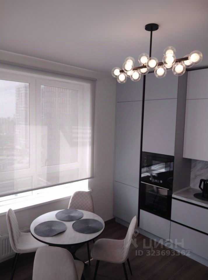 2-комнатная квартира, 70 м² — фотография 3
