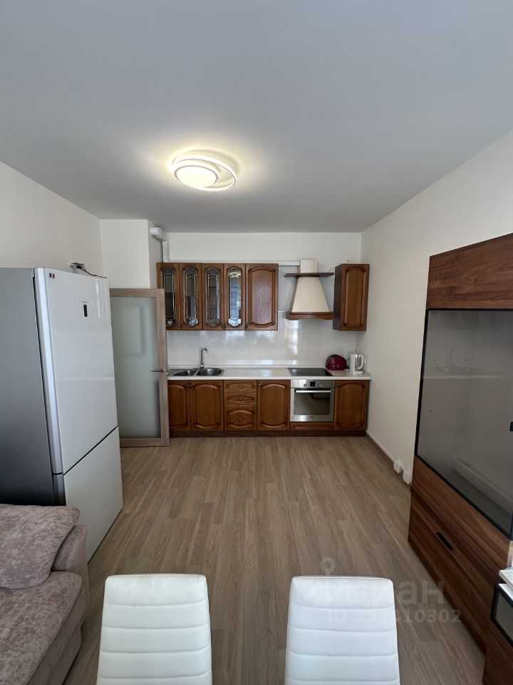4-комнатная квартира, 84 м² — фотография 3