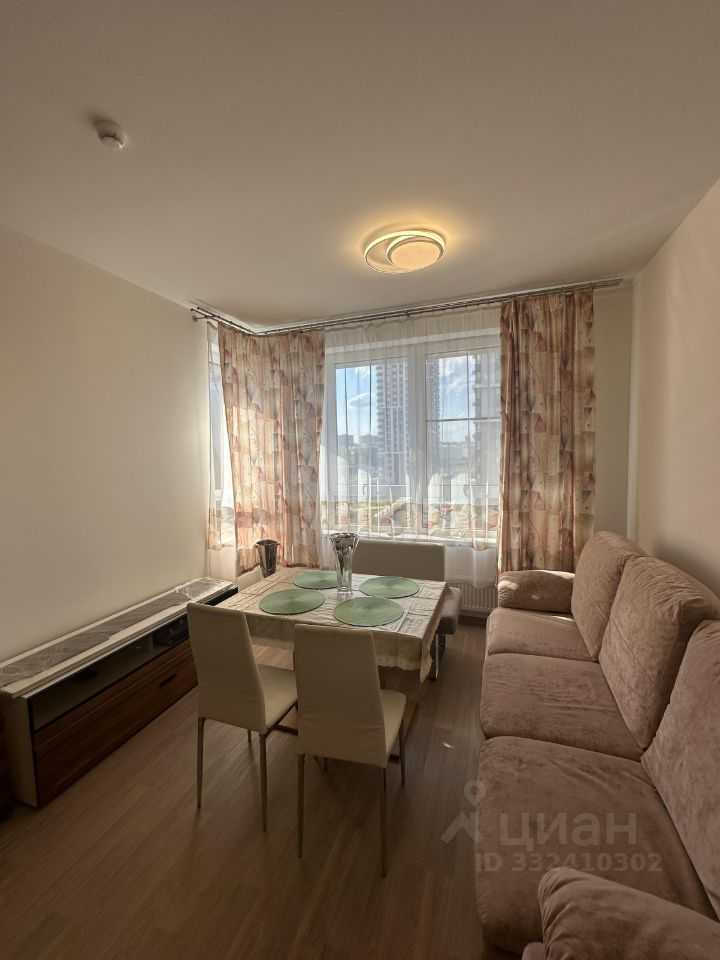 4-комнатная квартира, 84 м² — фотография 2
