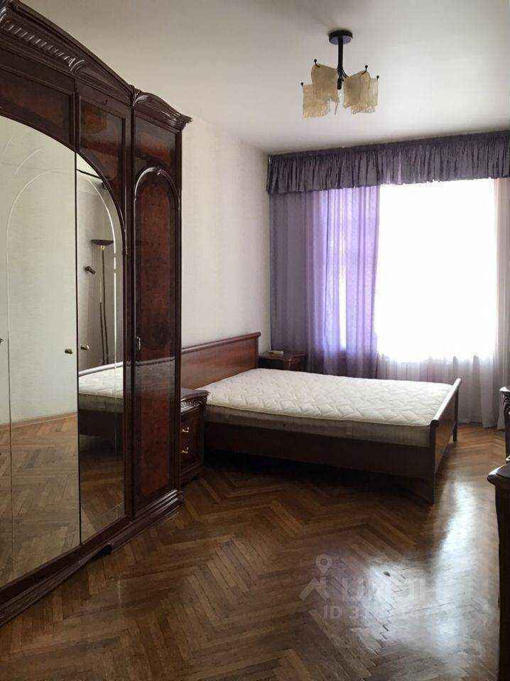 2-комнатная квартира, 65 м² — фотография 3