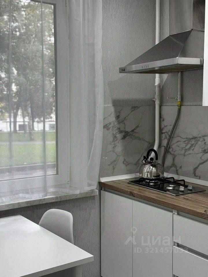 1-комнатная квартира, 38 м² — фотография 2