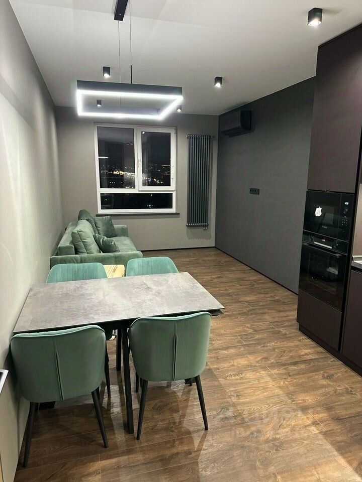 2-комнатная квартира, 55 м² — фотография 2