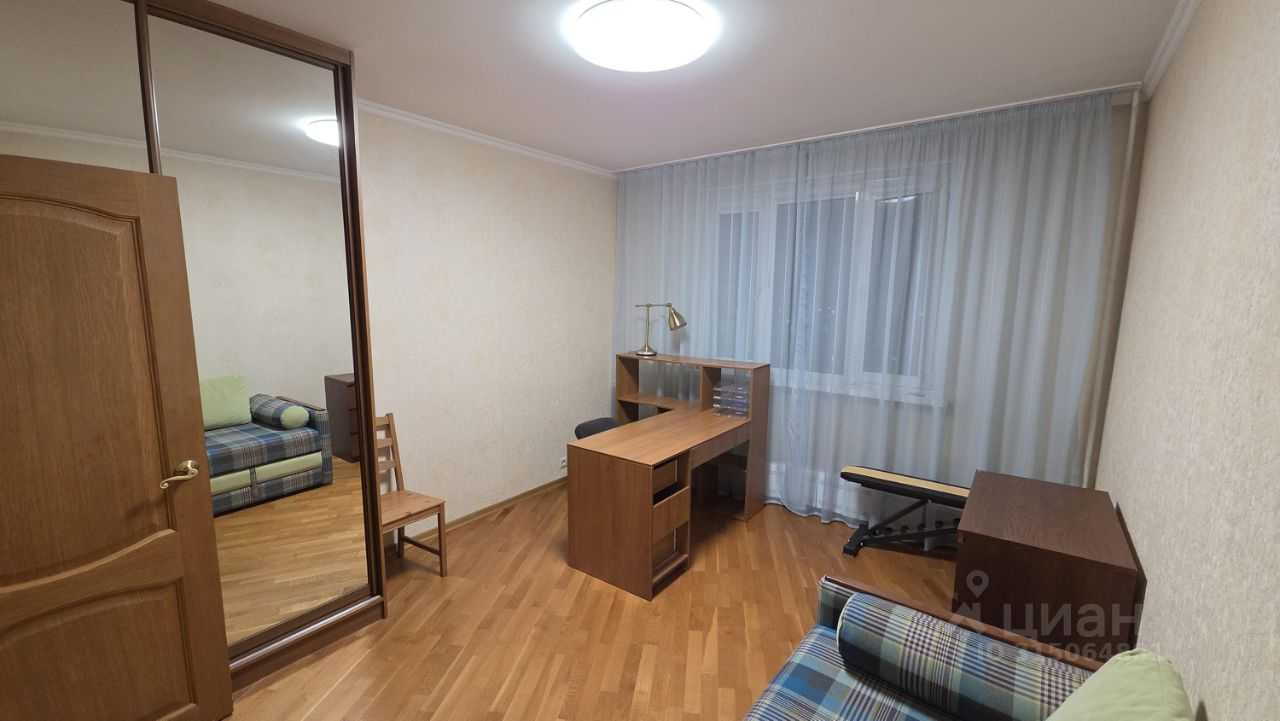 4-комнатная квартира, 103 м² — фотография 3