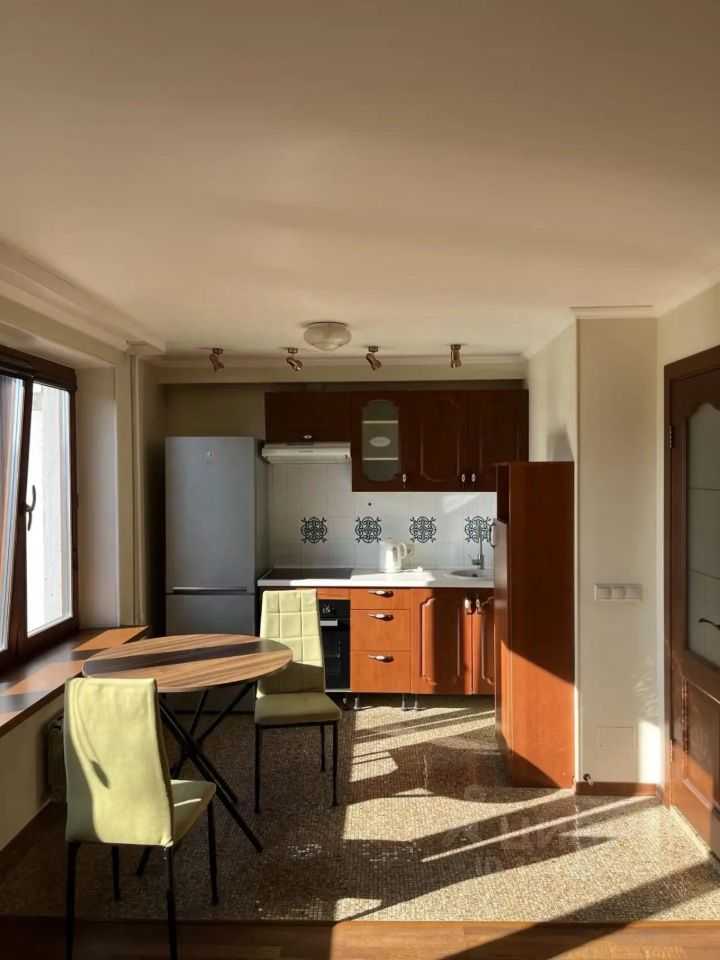 1-комнатная квартира, 35 м² — фотография 2