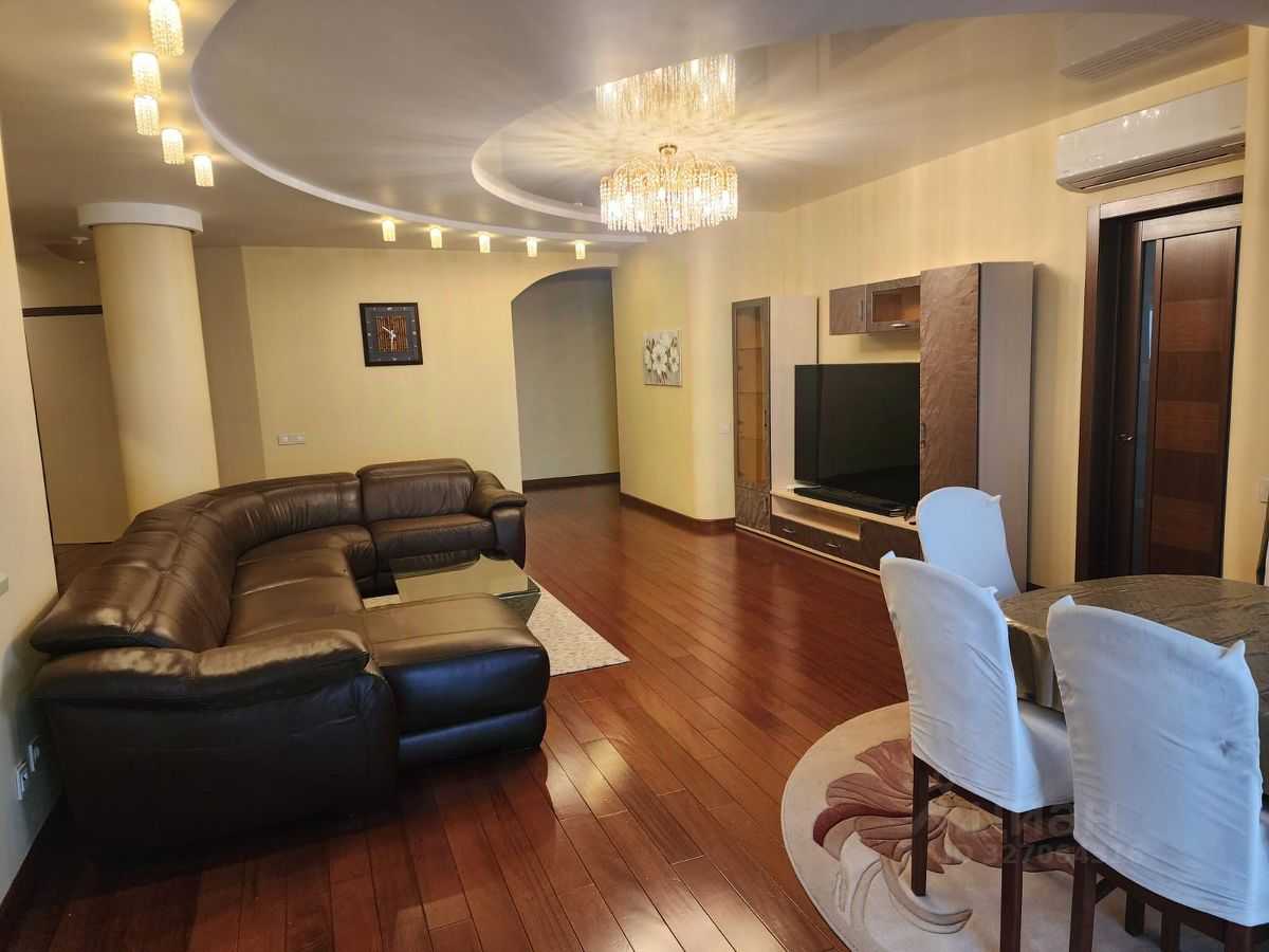 3-комнатная квартира, 121 м²