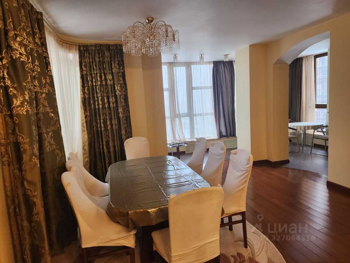 3-комнатная квартира, 121 м² — фотография 2