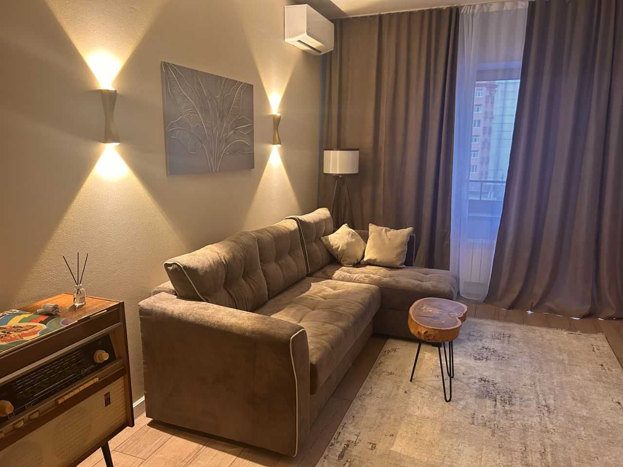 2-комнатная квартира, 52 м² — фотография 2