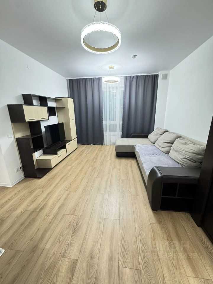 4-комнатная квартира, 70,7 м² — фотография 2