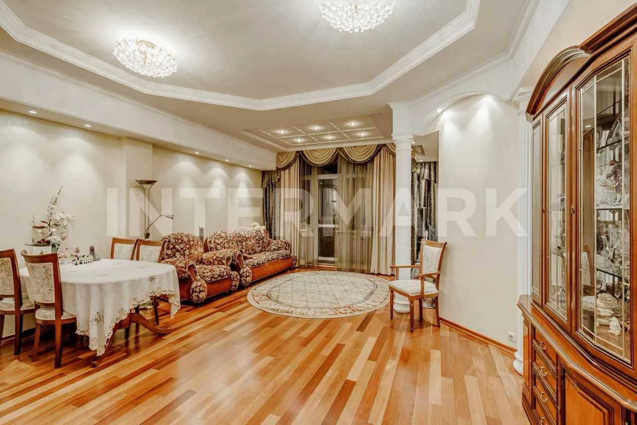 4-комнатная квартира, 150 м² — фотография 2