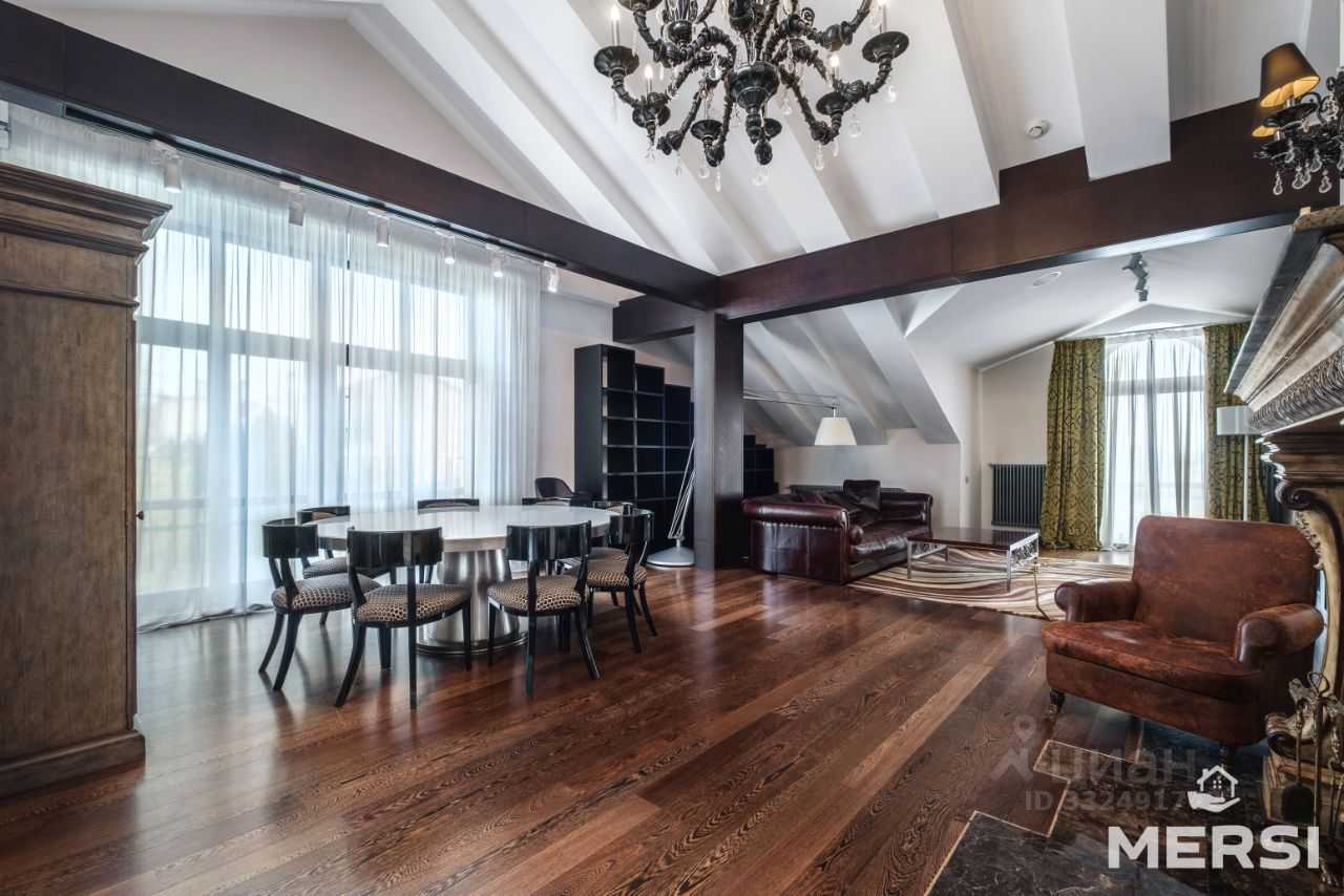 4-комнатная квартира, 284 м²