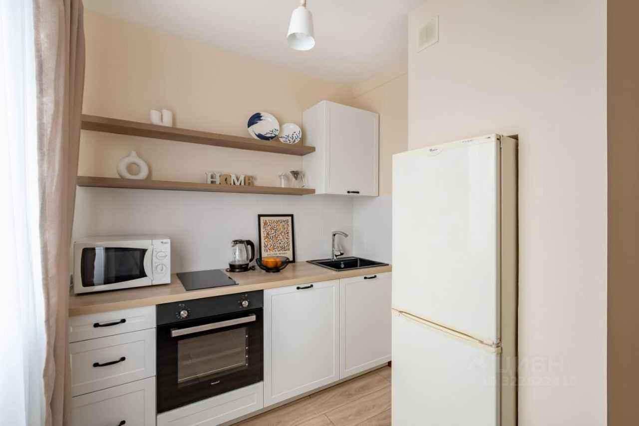 1-комнатная квартира, 42 м² — фотография 2