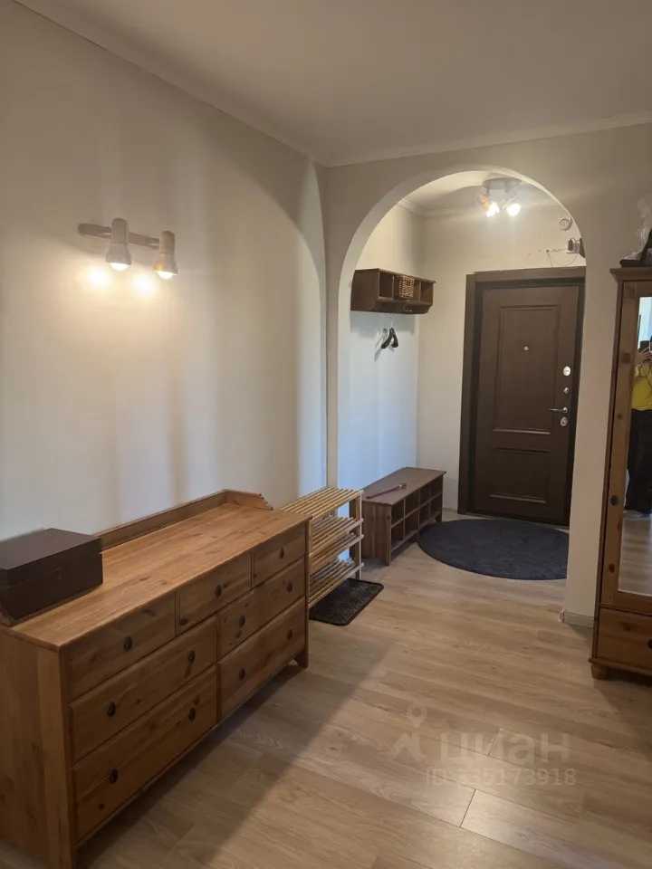 2-комнатная квартира, 63 м² — фотография 2