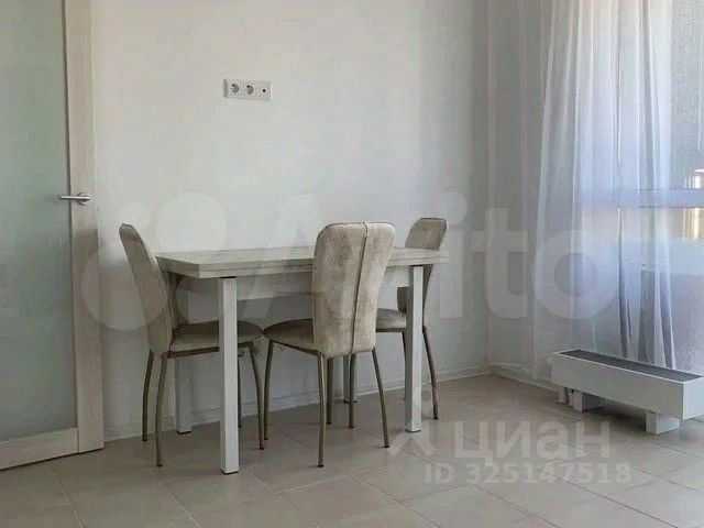 1-комнатная квартира, 45 м² — фотография 2