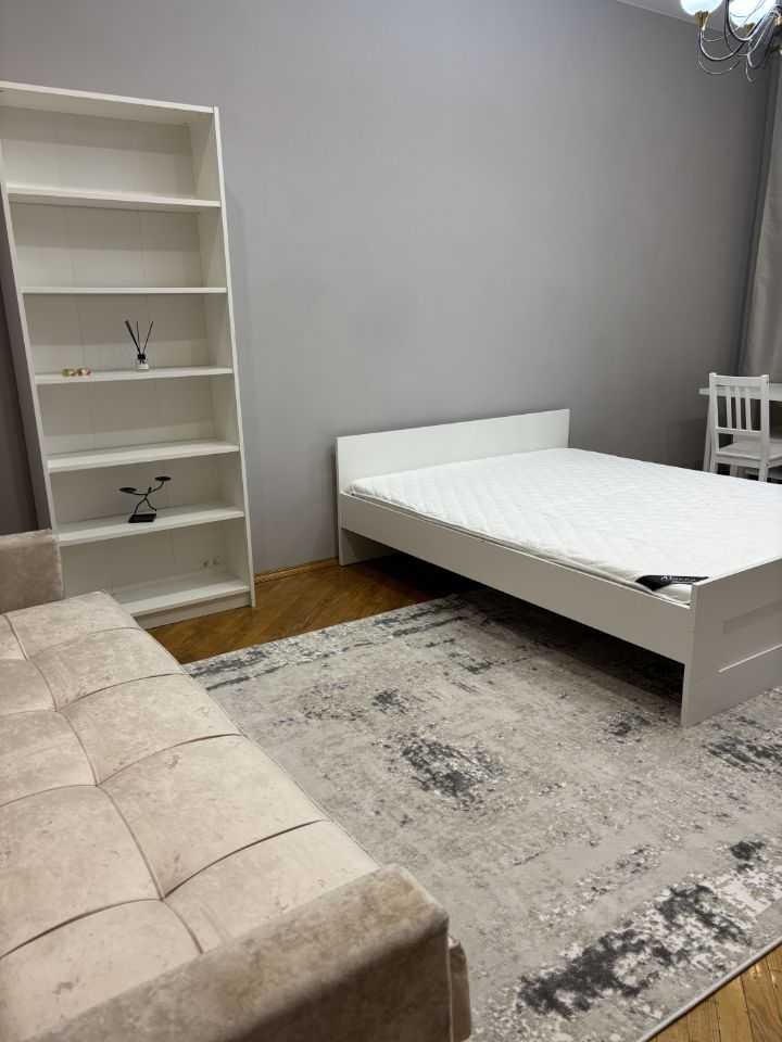 2-комнатная квартира, 56 м² — фотография 2