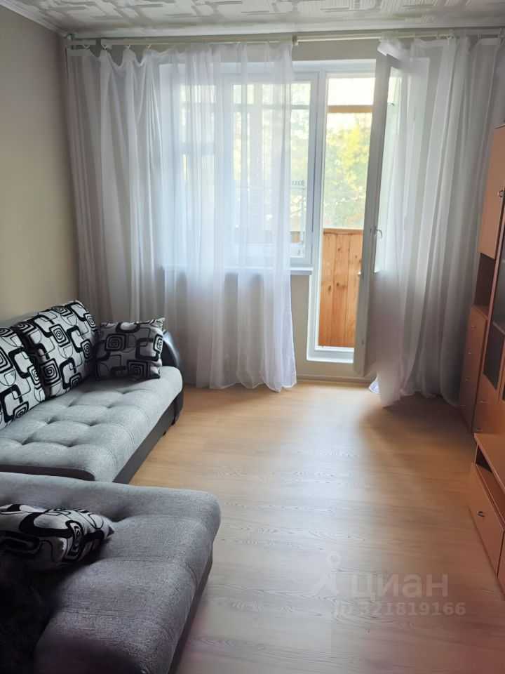 2-комнатная квартира, 52 м² — фотография 2