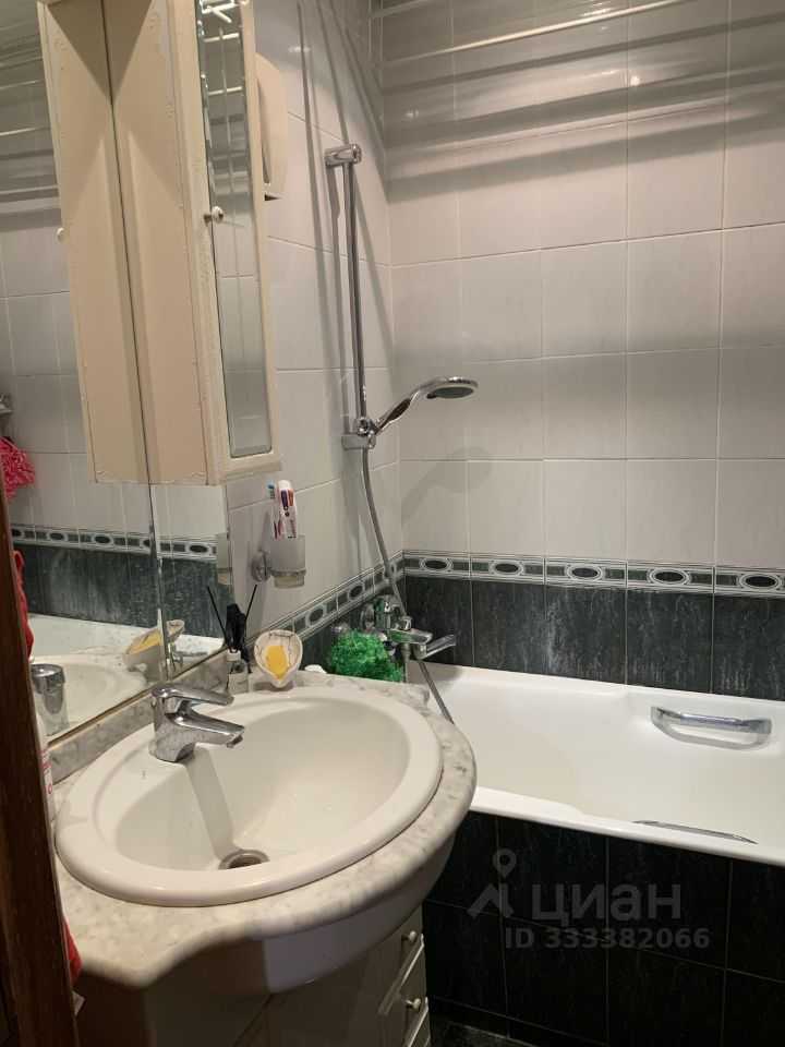 2-комнатная квартира, 52 м² — фотография 3
