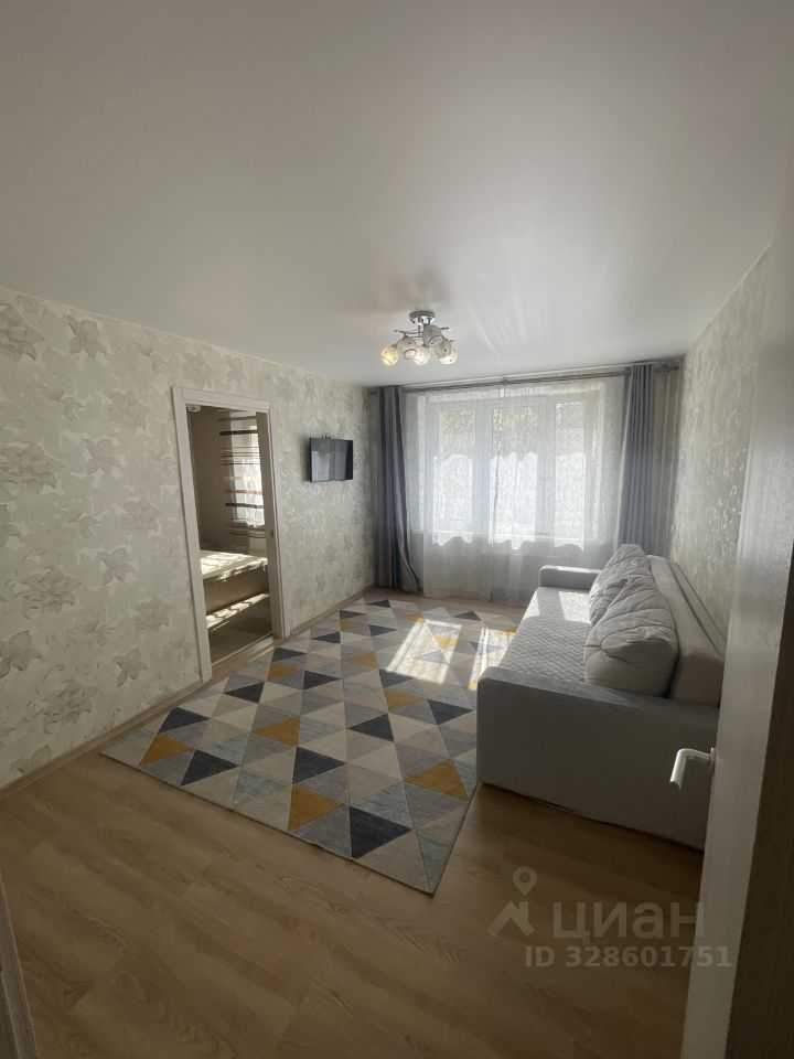 3-комнатная квартира, 52 м² — фотография 2