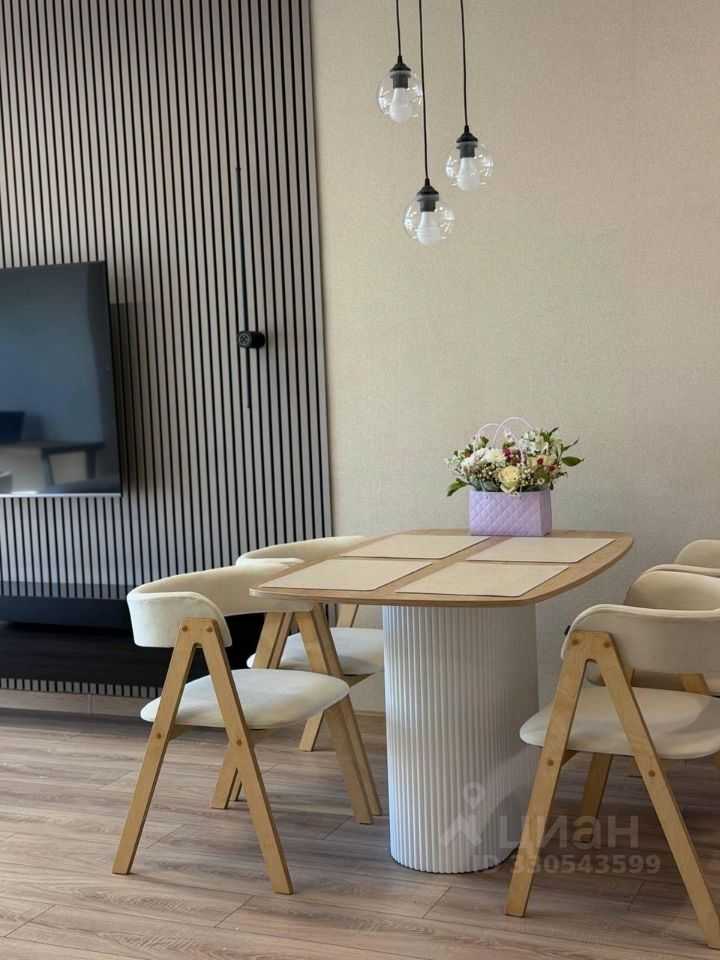 2-комнатная квартира, 52 м² — фотография 2