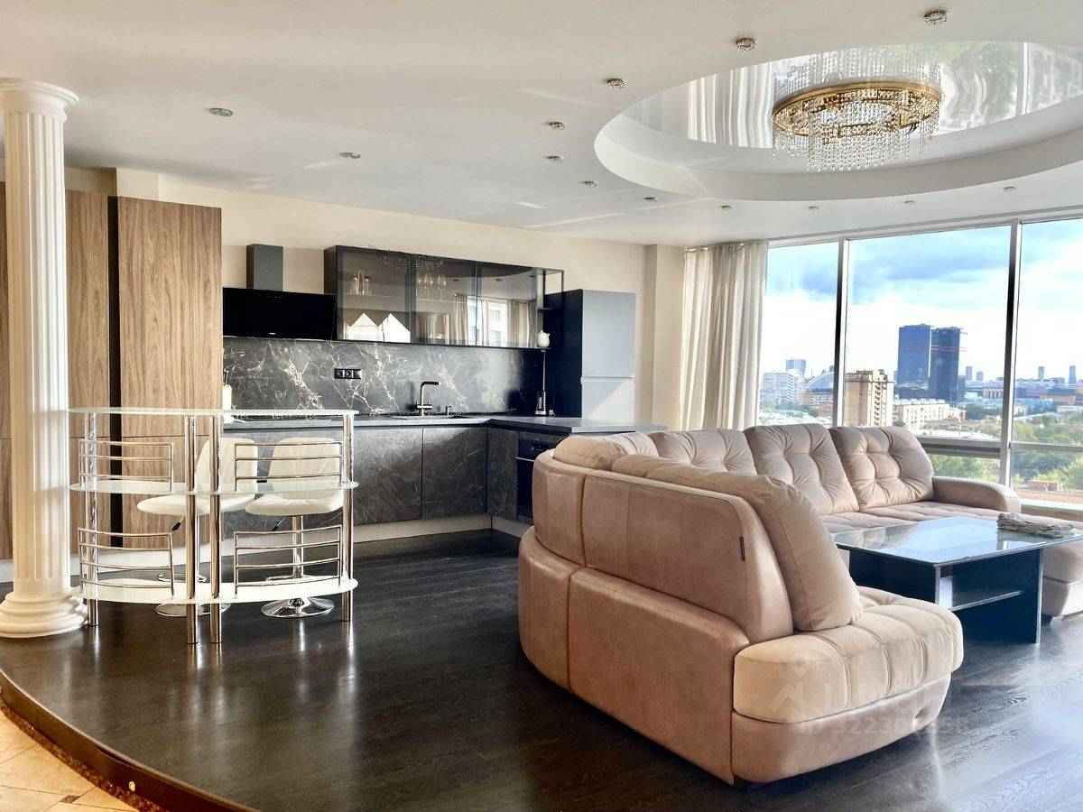 3-комнатная квартира, 150 м² — фотография 2