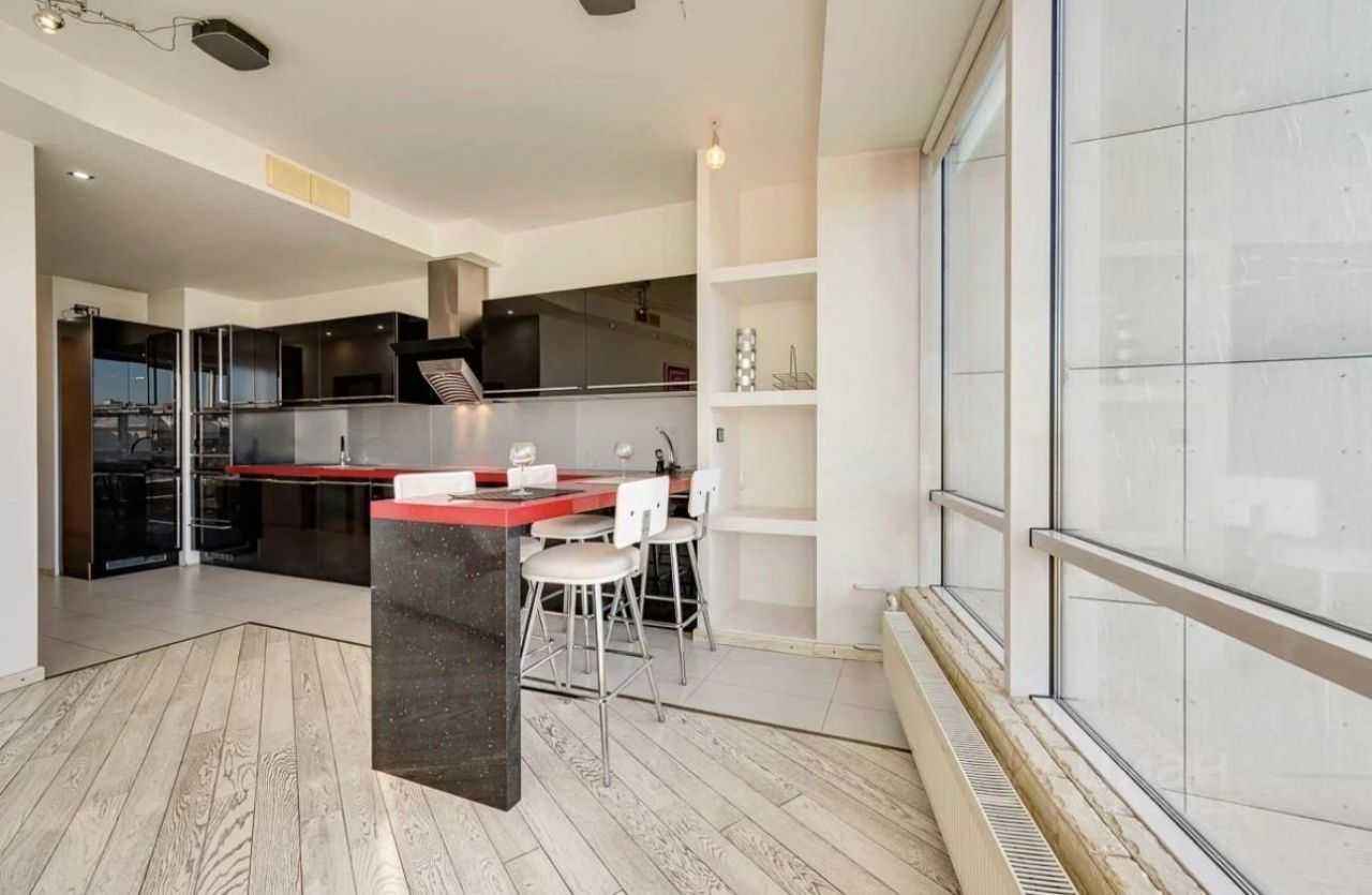 3-комнатная квартира, 100 м² — фотография 3