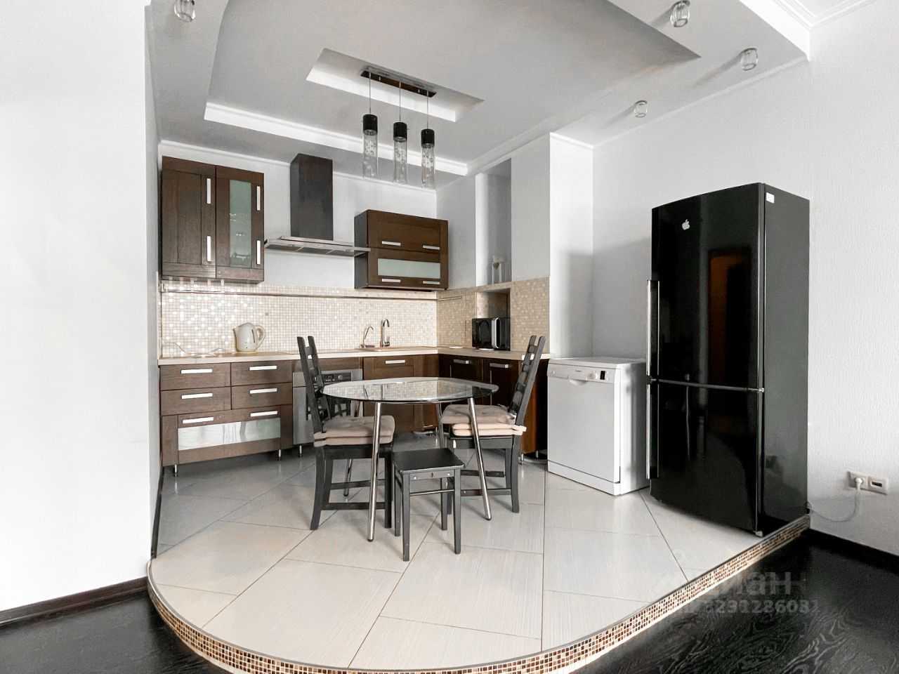 2-комнатная квартира, 65 м² — фотография 2