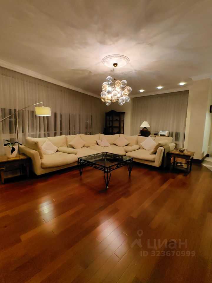 3-комнатная квартира, 131 м²