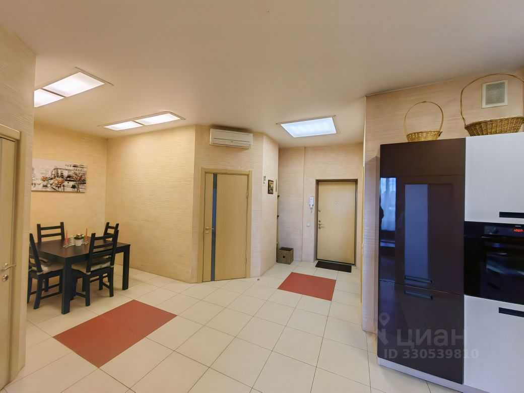 2-комнатная квартира, 74 м² — фотография 2