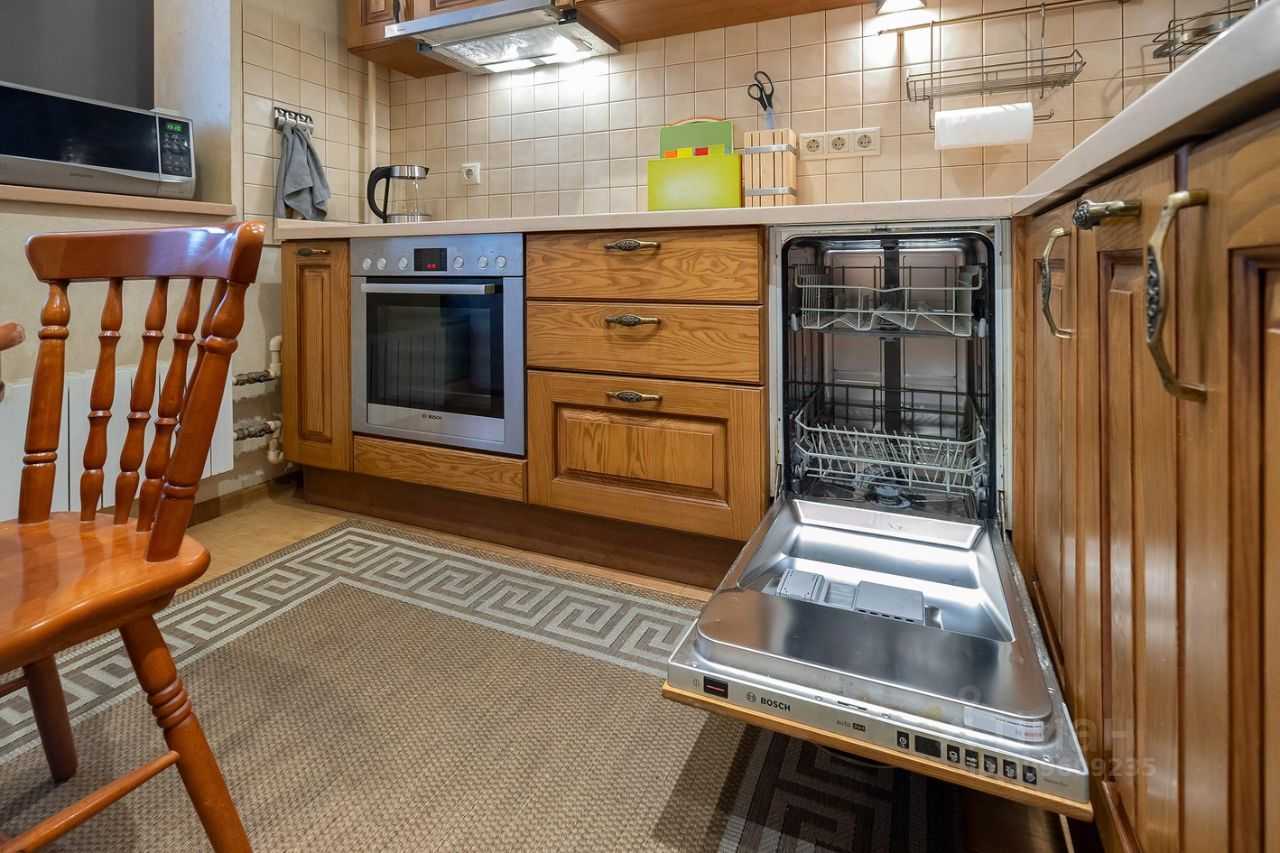 4-комнатная квартира, 75 м² — фотография 2