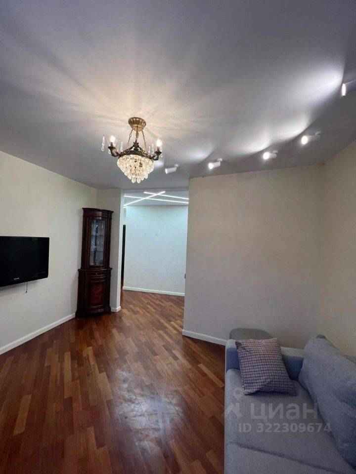 2-комнатная квартира, 55 м² — фотография 3