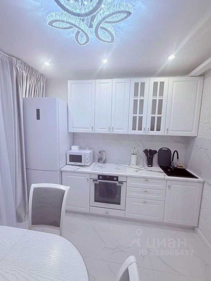 1-комнатная квартира, 52 м² — фотография 2