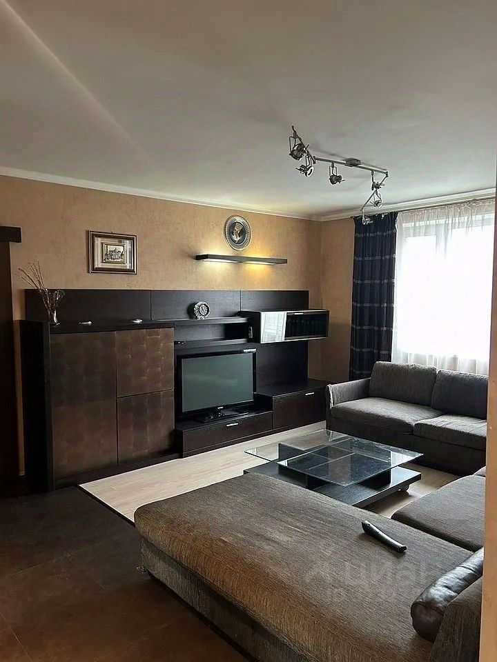 3-комнатная квартира, 70 м² — фотография 2