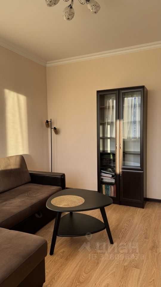 2-комнатная квартира, 55 м² — фотография 3