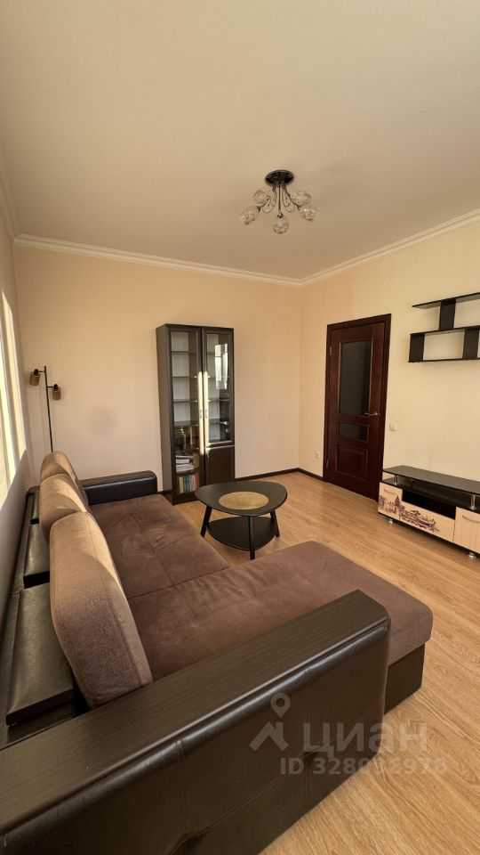 2-комнатная квартира, 55 м² — фотография 2